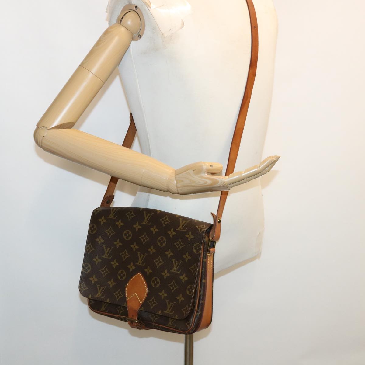 LOUIS VUITTON Monogram Cartouchiere GM Shoulder Bag M51252 LV hs1276