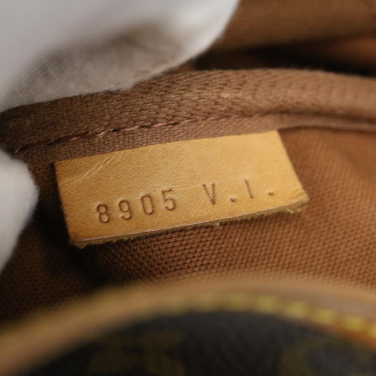 LOUIS VUITTON Monogram Saumur 35 Shoulder Bag M42254 LV hs1346
