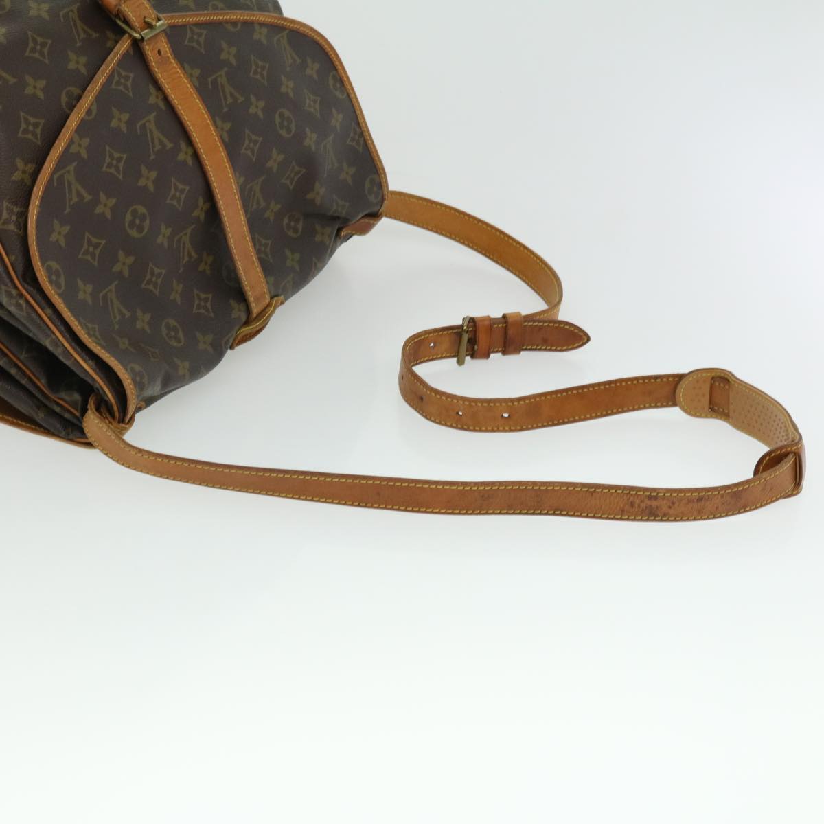 LOUIS VUITTON Monogram Saumur 35 Shoulder Bag M42254 LV hs1346