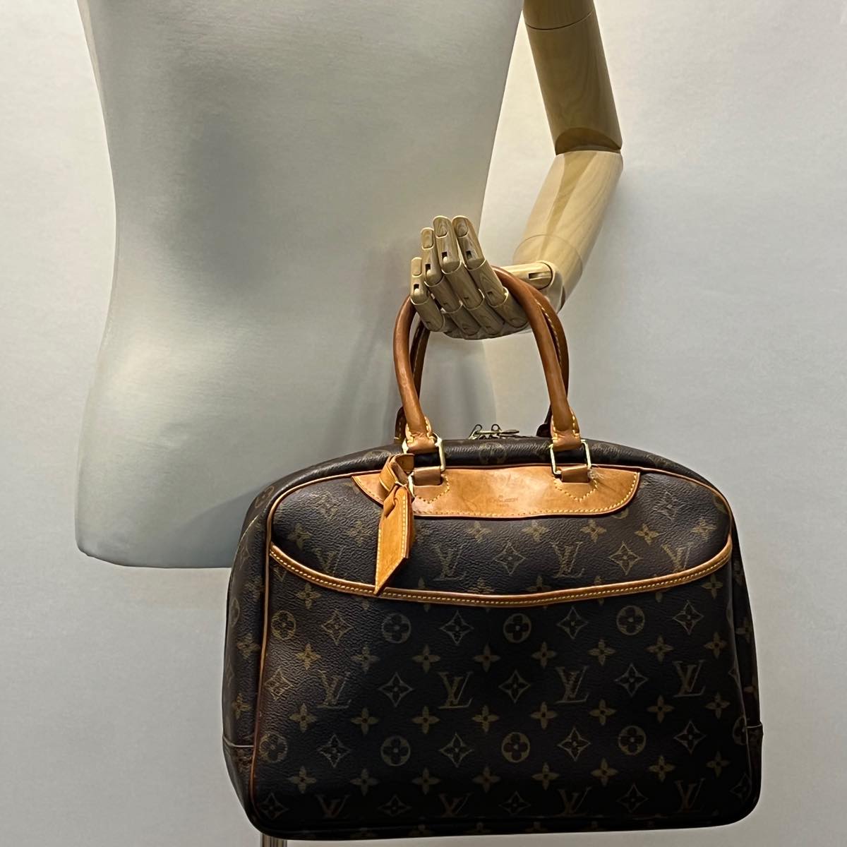 LOUIS VUITTON Monogram Deauville Hand Bag M47270 LV hs1545
