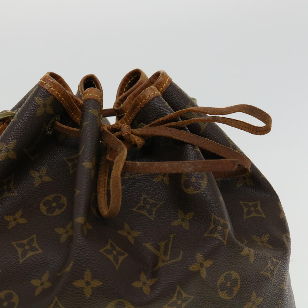 LOUIS VUITTON Monogram Petit Noe Shoulder Bag M42226 LV hs1560