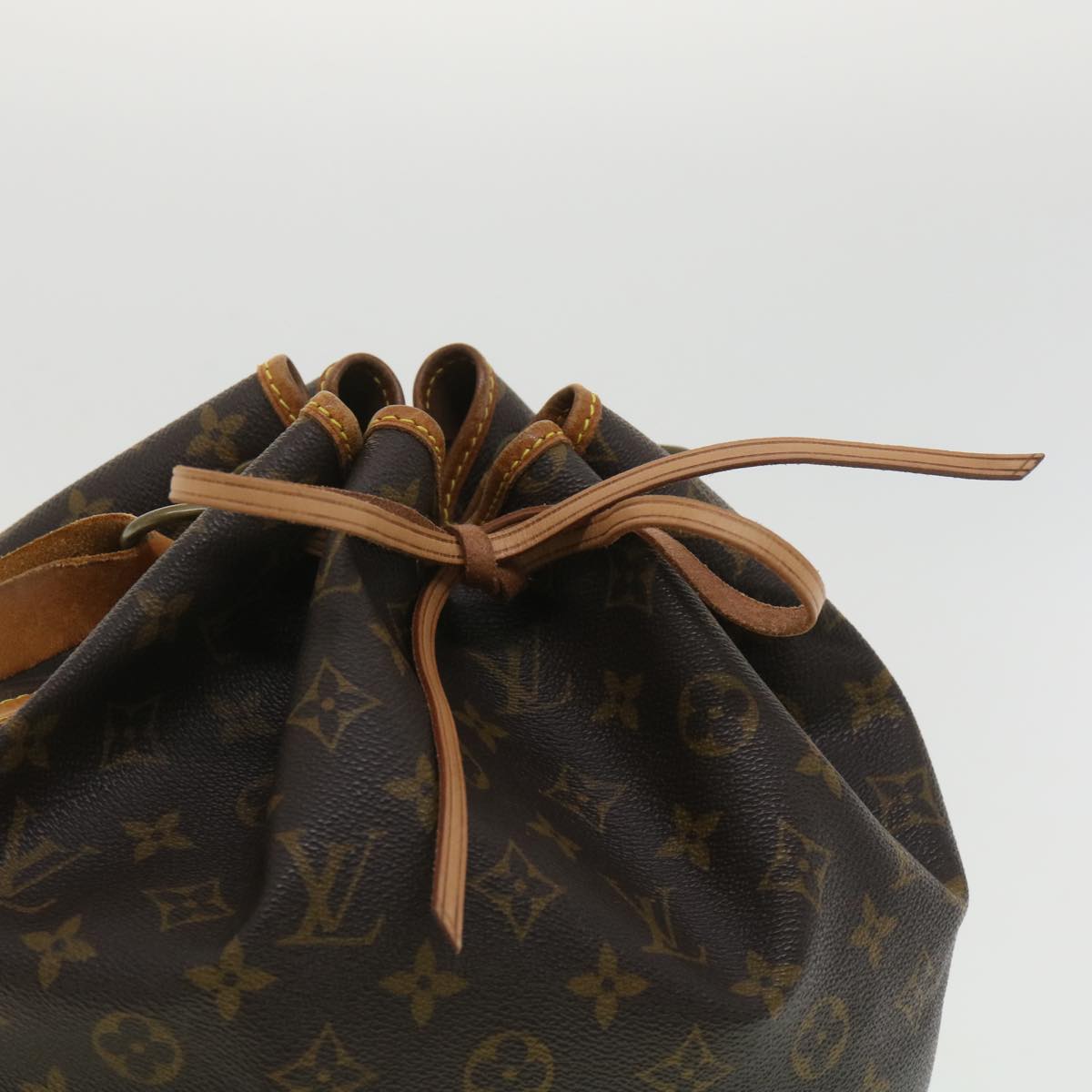 LOUIS VUITTON Monogram Petit Noe Shoulder Bag M42226 LV hs1641