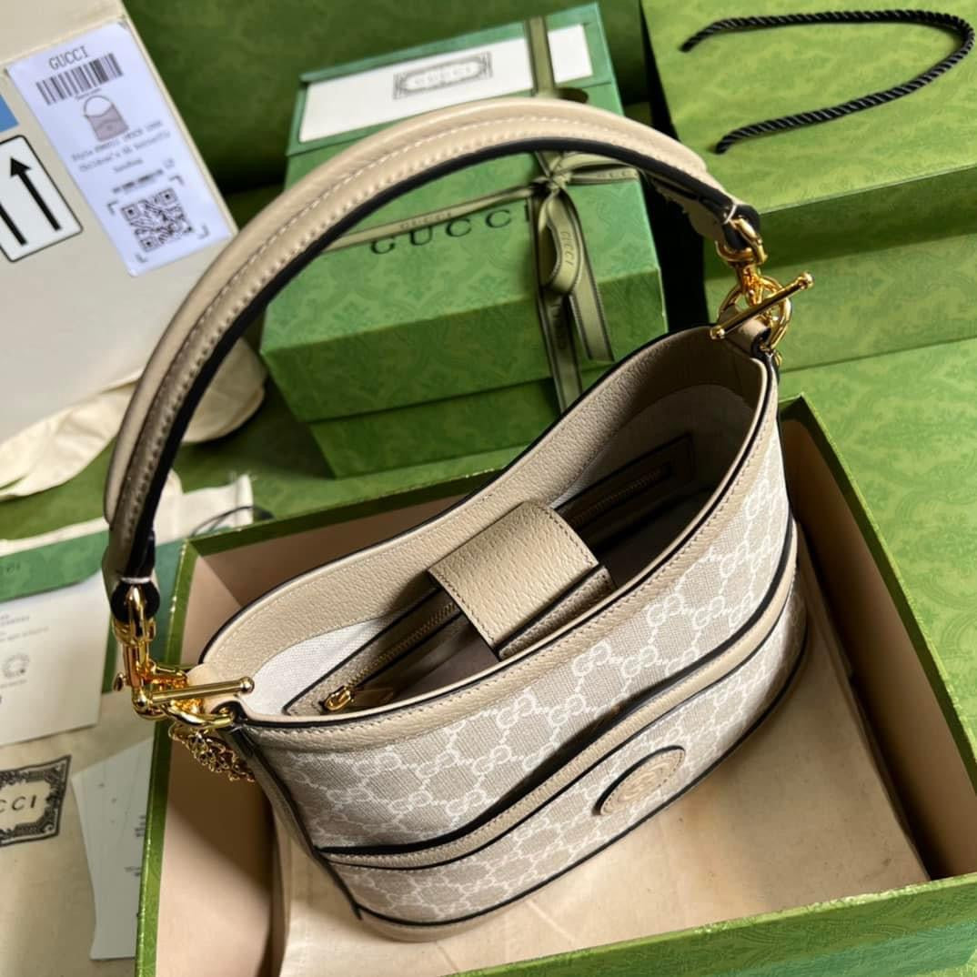 Luxury Gucci Large Shoulder Bag With interlocking G