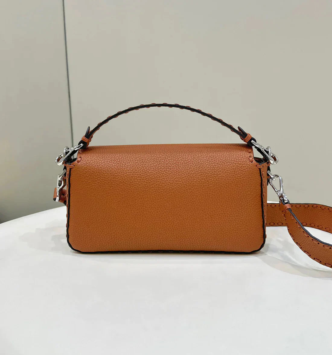 Luxury FendiBAGUETTE 27CM TAN CALFSKIN SILVER HARDWARE