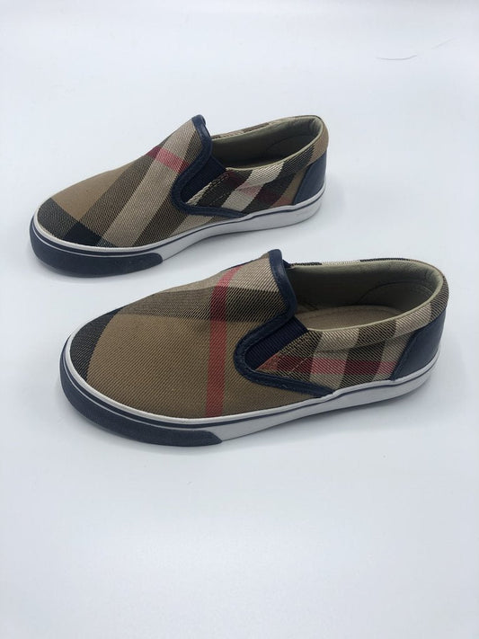 BURBERRY KIDS PLAID SLIP ON SIZE 30