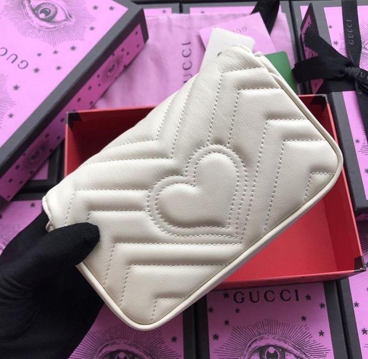 Luxury Gucci Marmont Small Matelassé Shoulder Bag