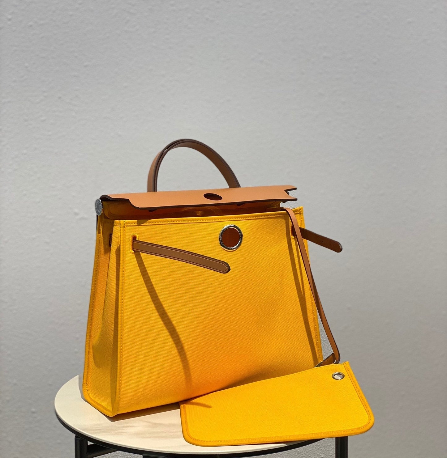 Luxury Hermes Herbag 31