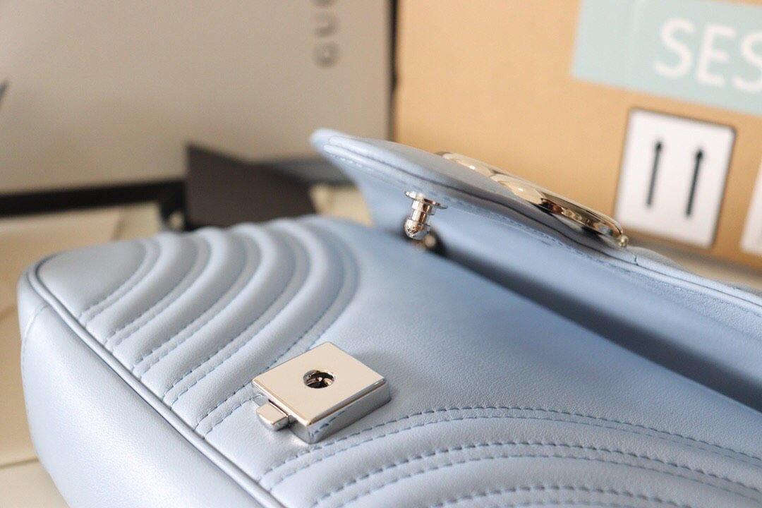 Luxury Gucci GG Marmont Shoulder Bag