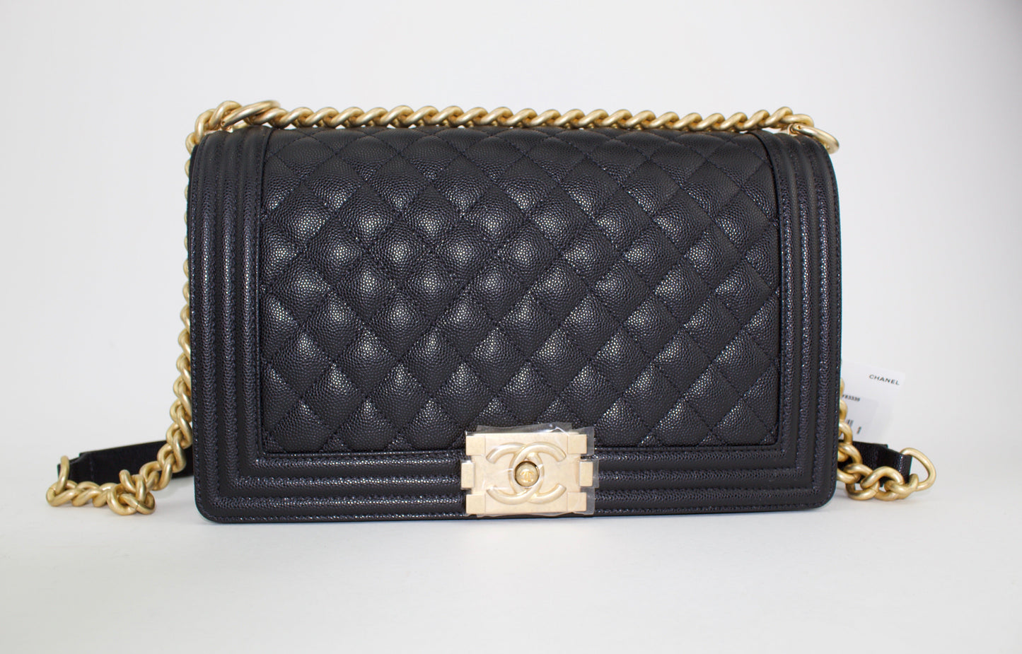 CHANEL NEW MEDIUM BOY BAG