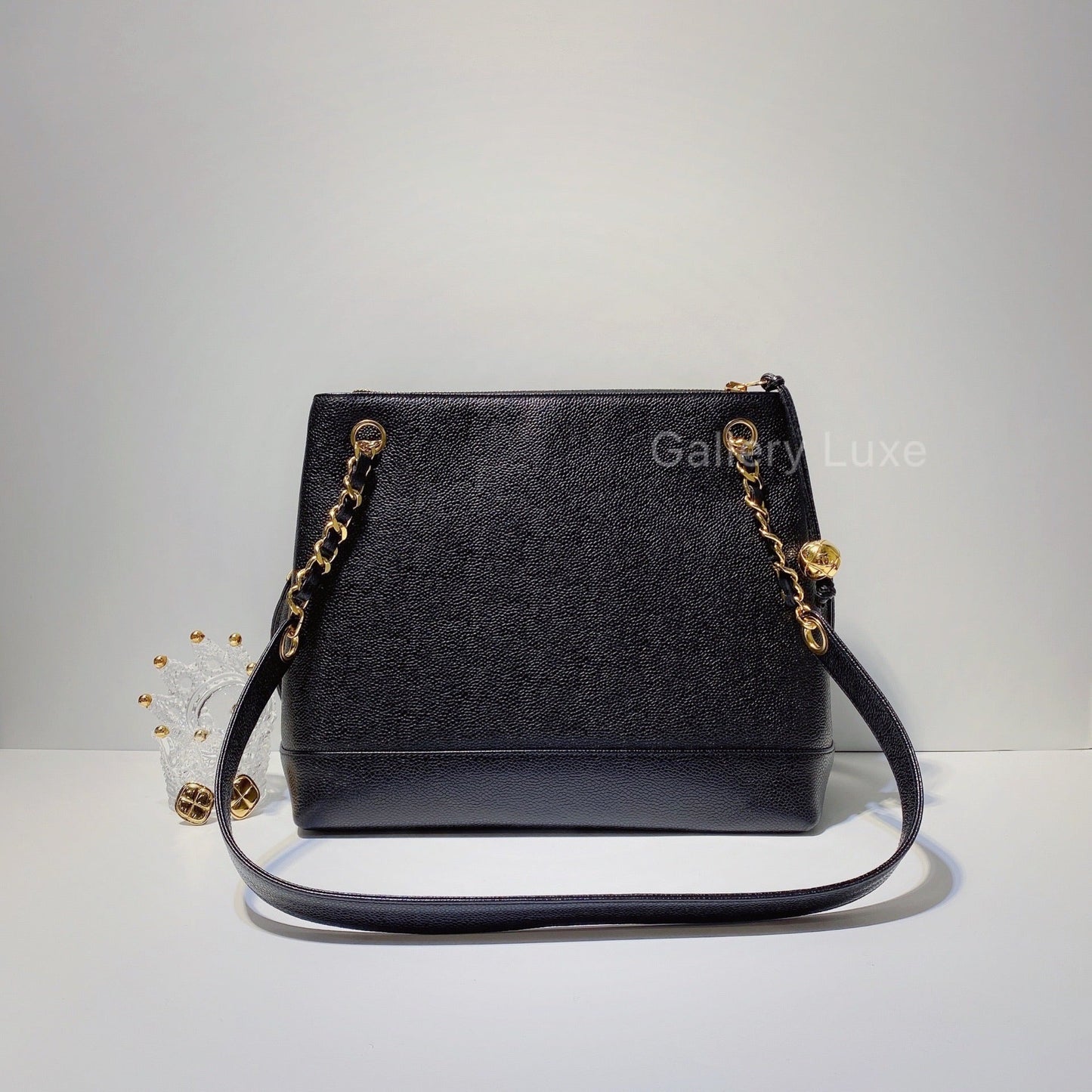 No.2645-Chanel Vintage Caviar Tote Bag
