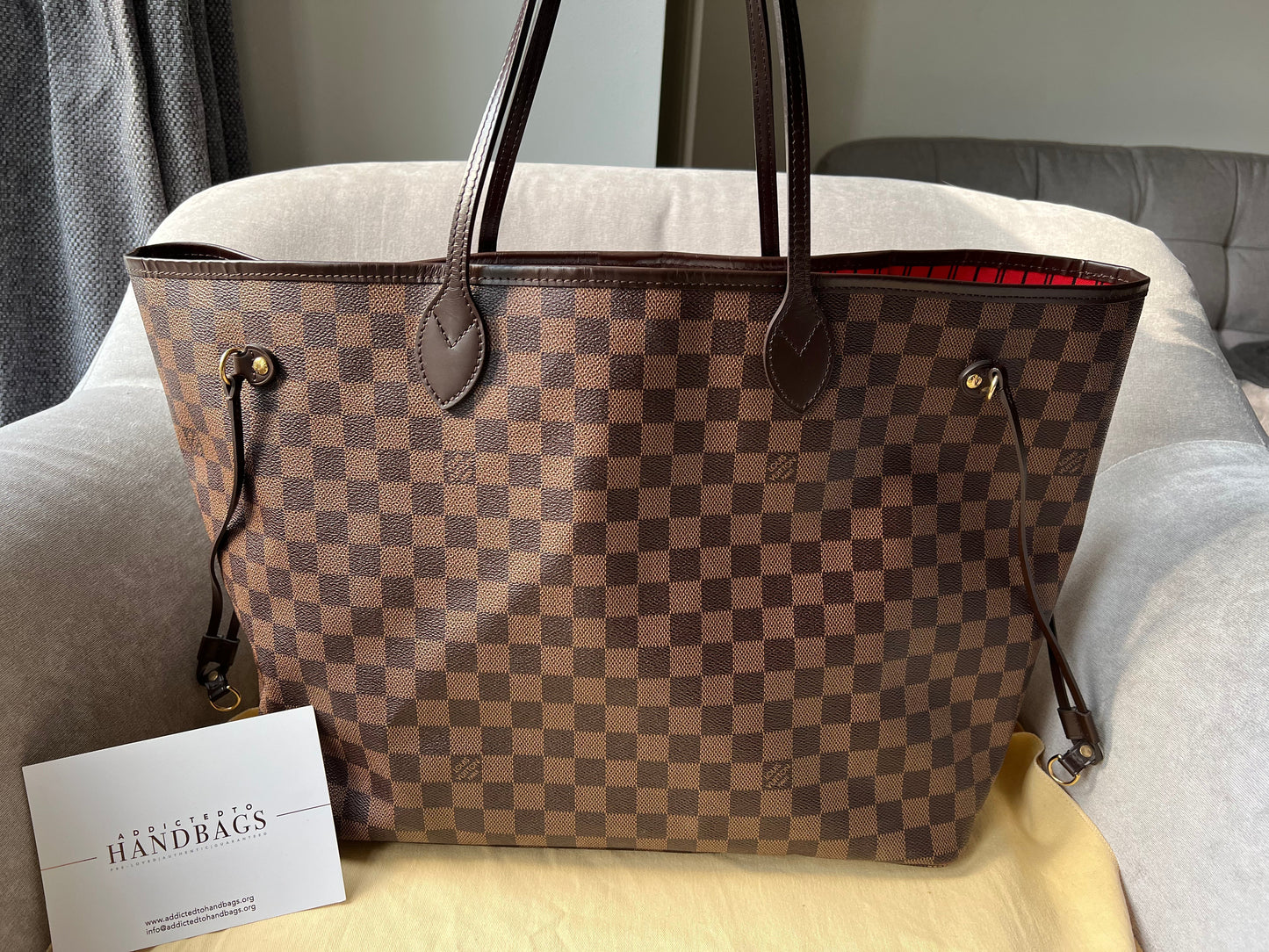 Louis Vuitton Neverfull GM Damier Ebene Cherry Interior (1,450)