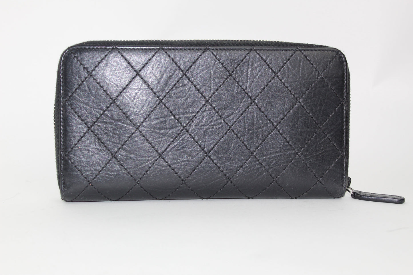 CHANEL 2.55 REISSUE ZIP AROUND WALLET