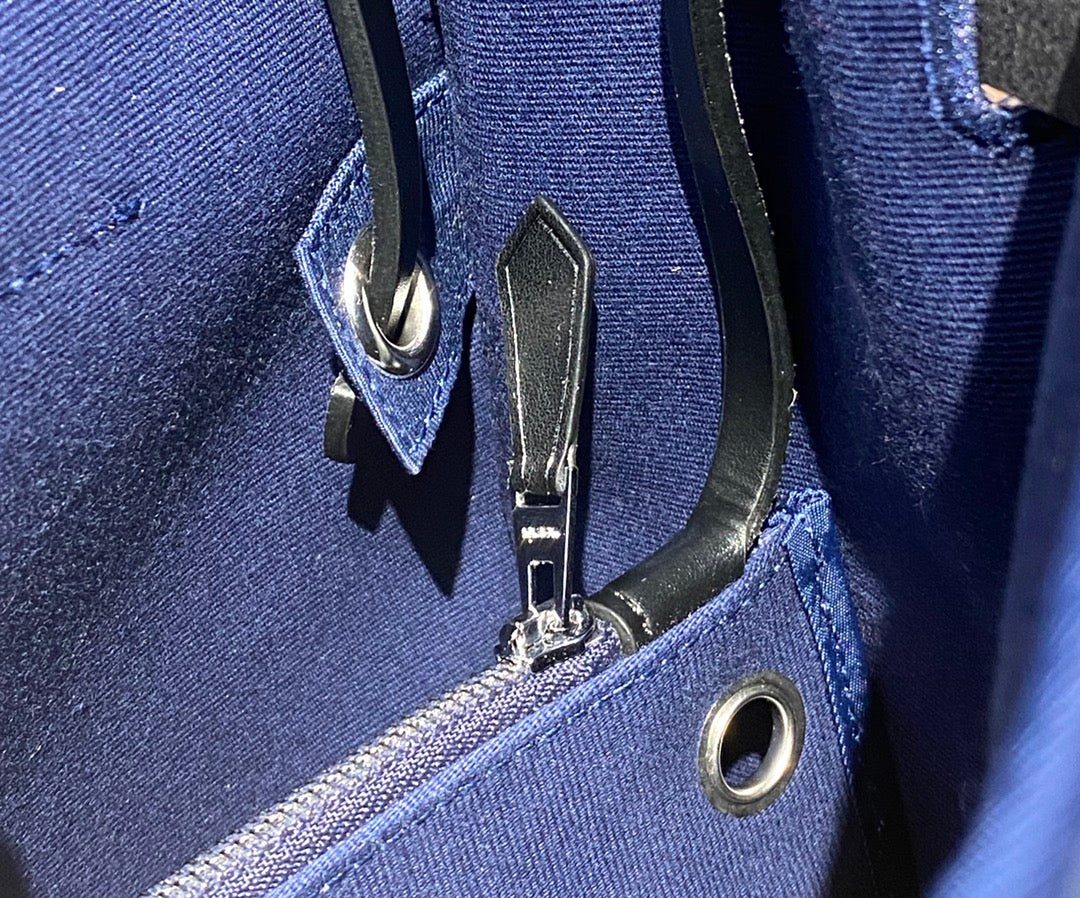 Luxury Hermes Herbag 31