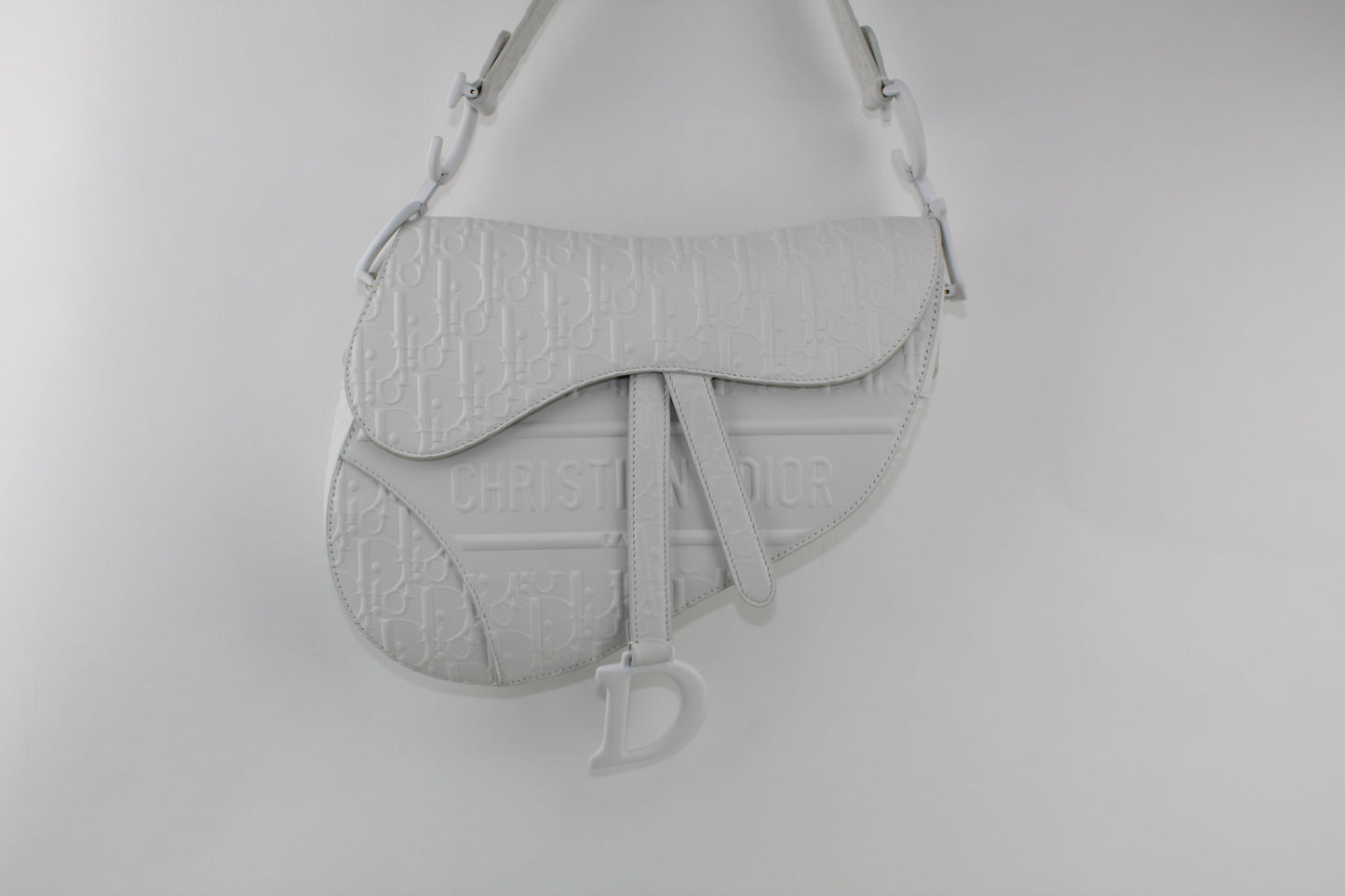 CHALK WHITE SADDLE DIOR OBLIQUE EMBOSSED SMOOTH CALFSKIN BAG