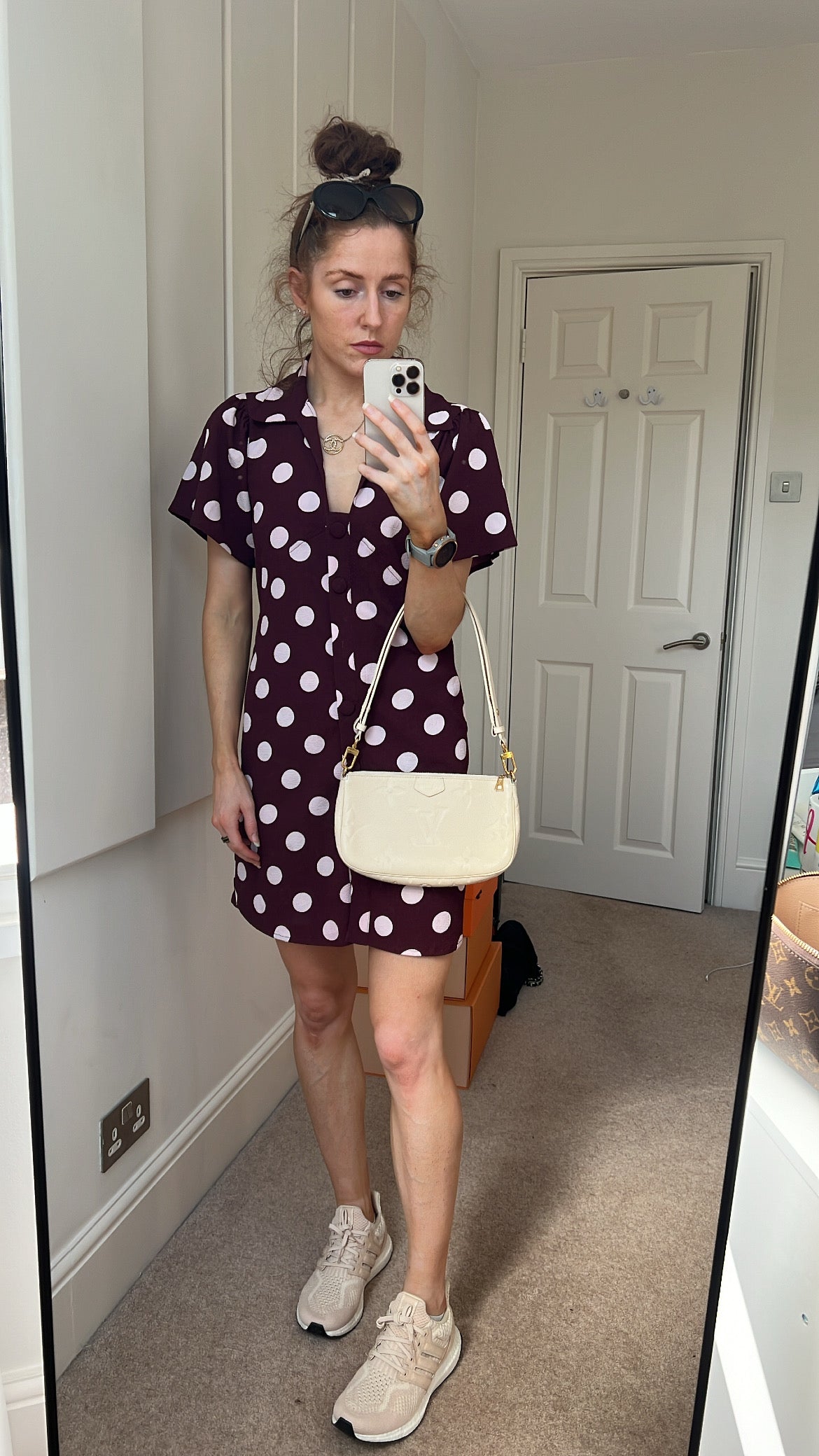 Louis Vuitton Multi Pochette Accessoires Creme Empreinte (2110)