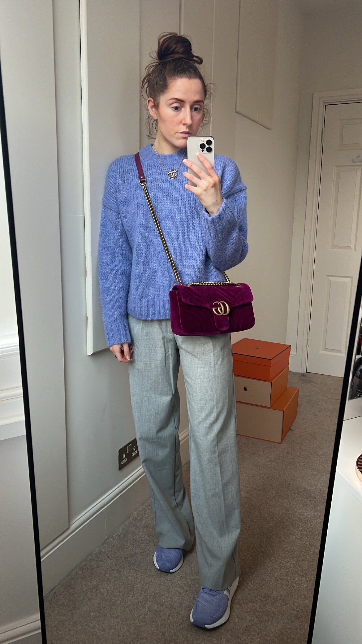 Luxury Gucci GG Fuschia Velvet tMarmont Small Shoulder Bag ( 1490)