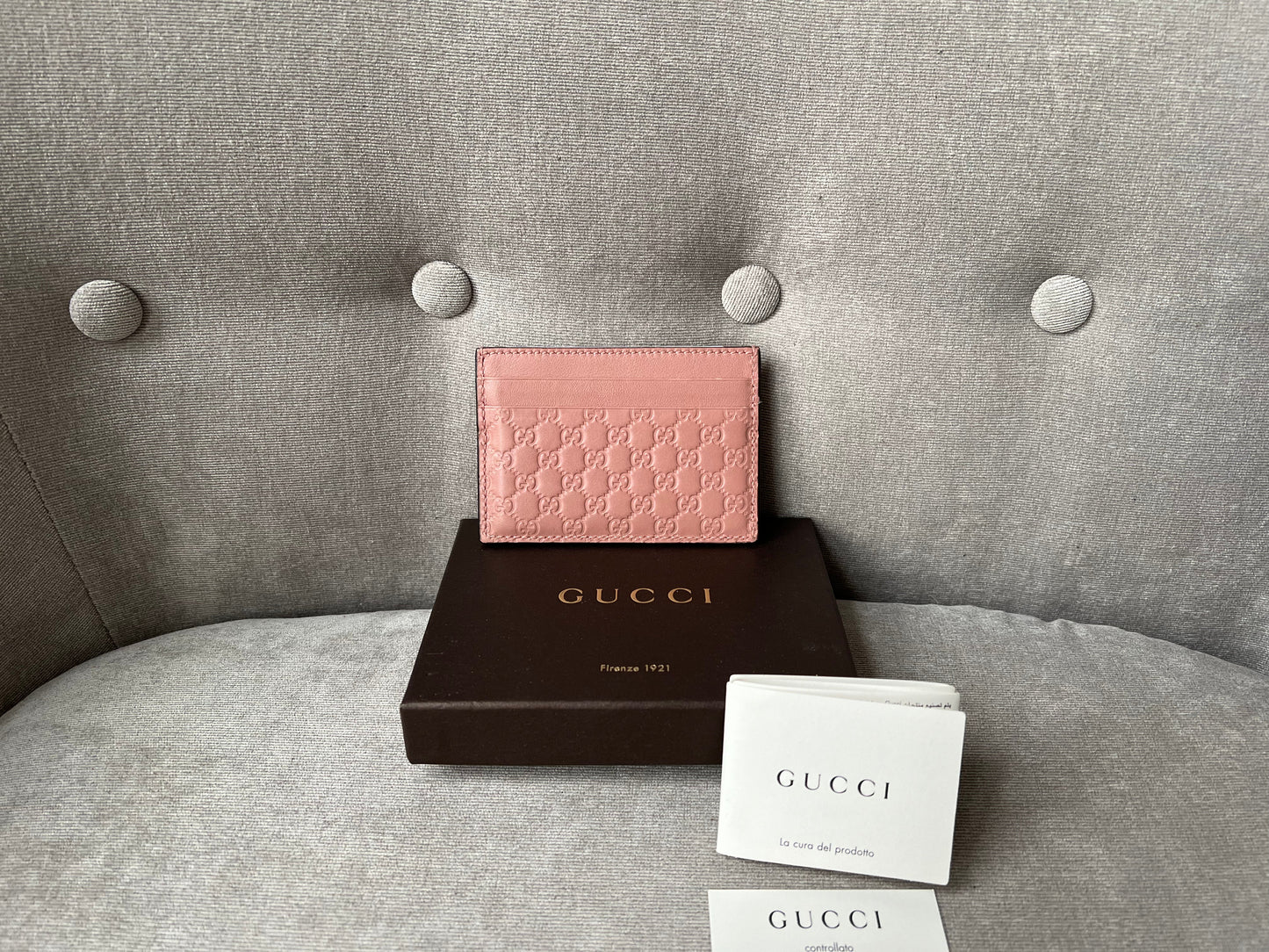 Luxury Gucci Pale Pink Guccissima Card Holder ( 225)