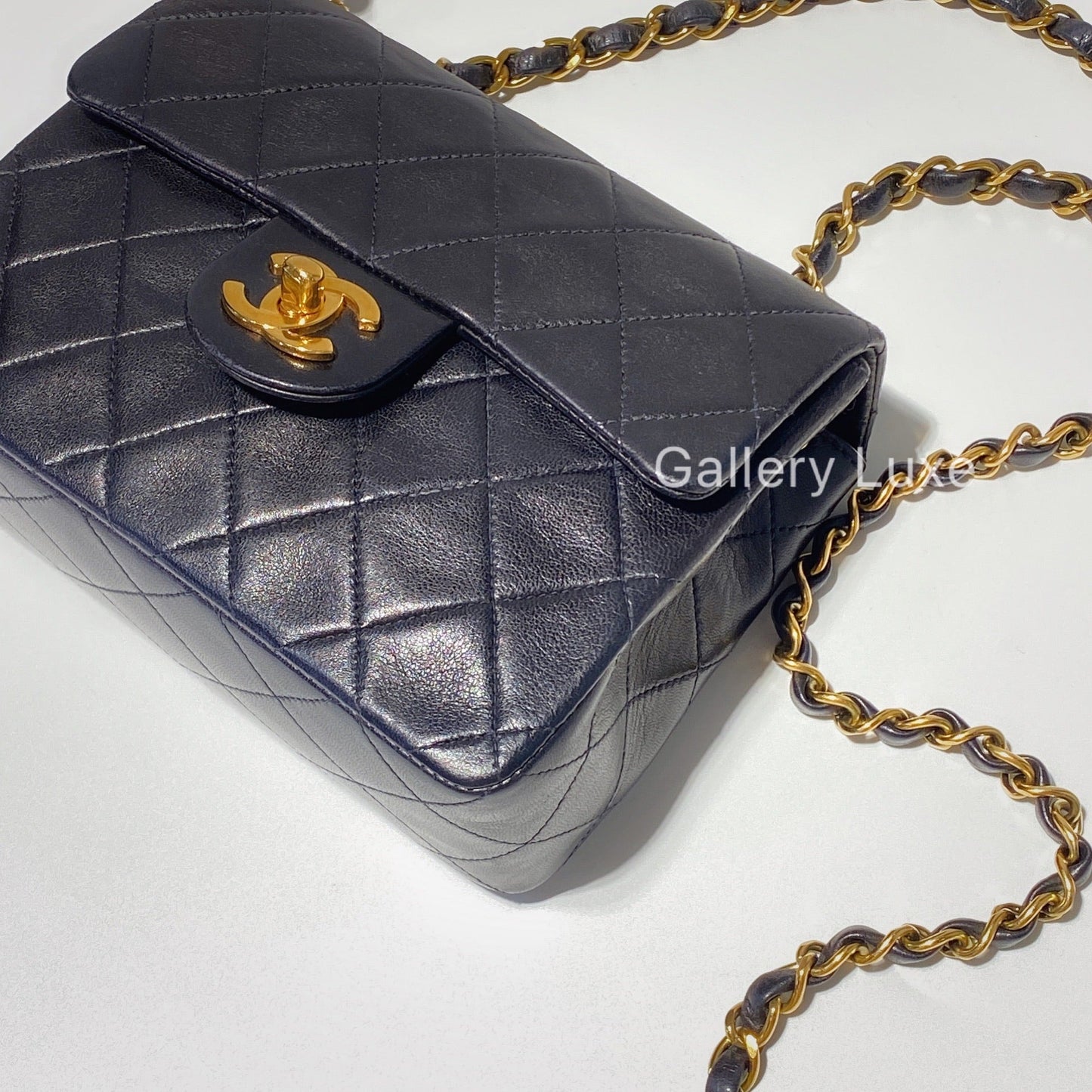 No.2464-Chanel Vintage Lambskin Classic Mini 17cm