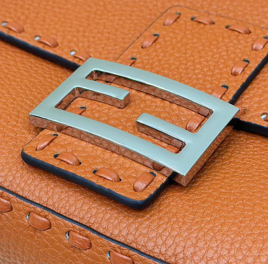 Luxury FendiBAGUETTE 27CM BROWN CALFSKIN SILVER HARDWARE