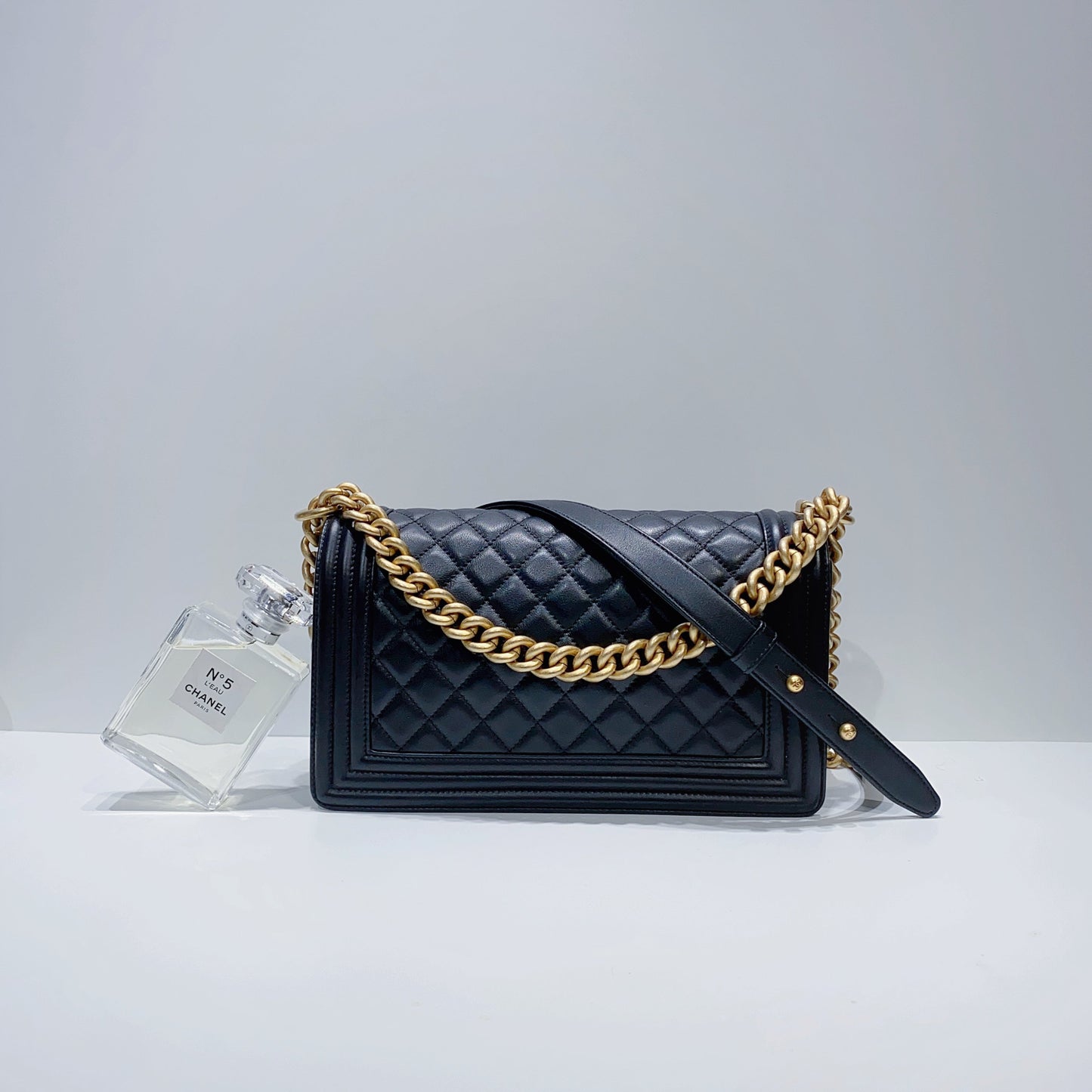 No.3892-Chanel Calfskin Boy 25cm