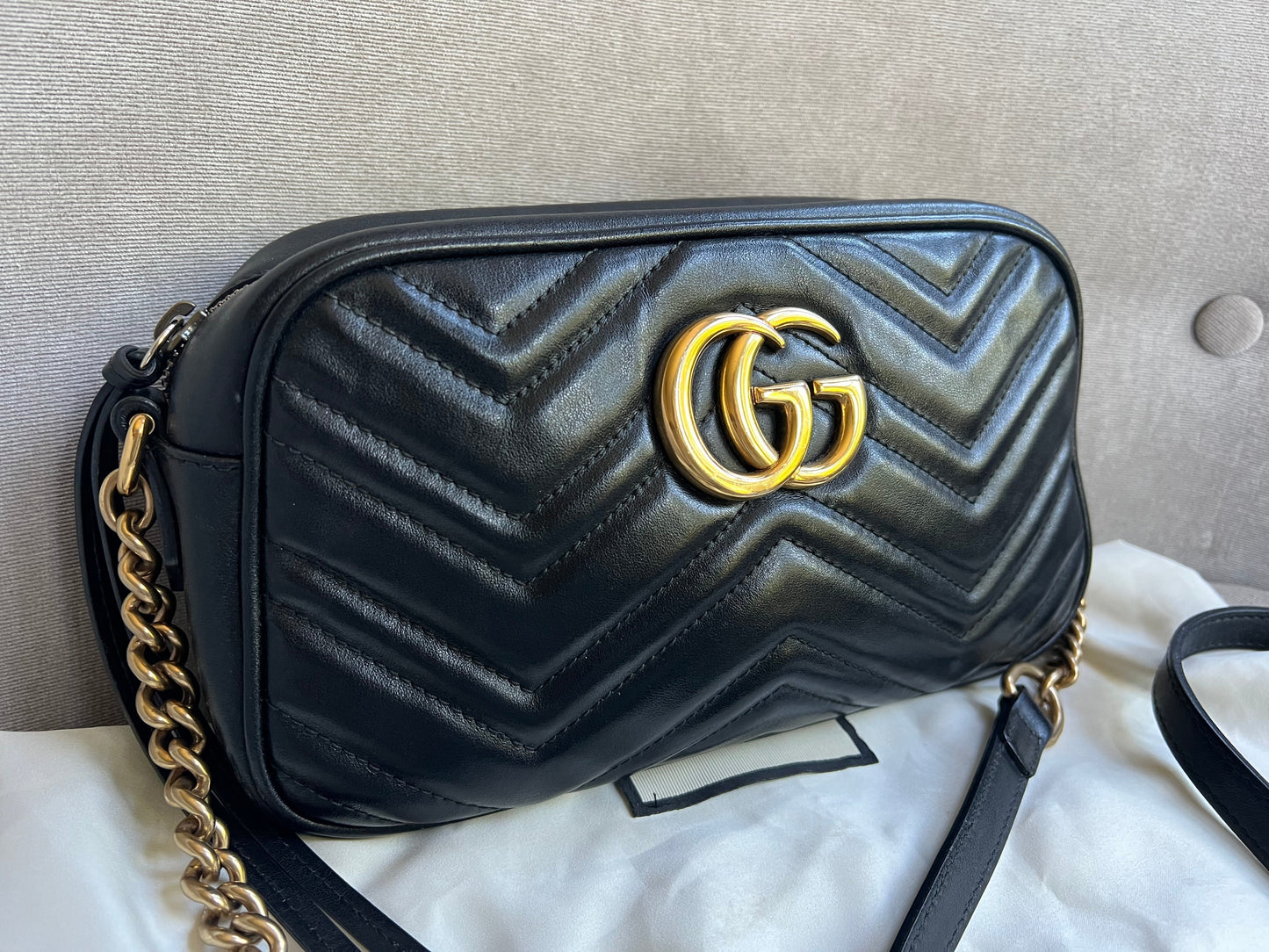 Luxury Gucci GG Black Marmont Small Shoulder Bag