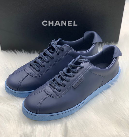 CHANEL WEEKENDER SNEAKERS