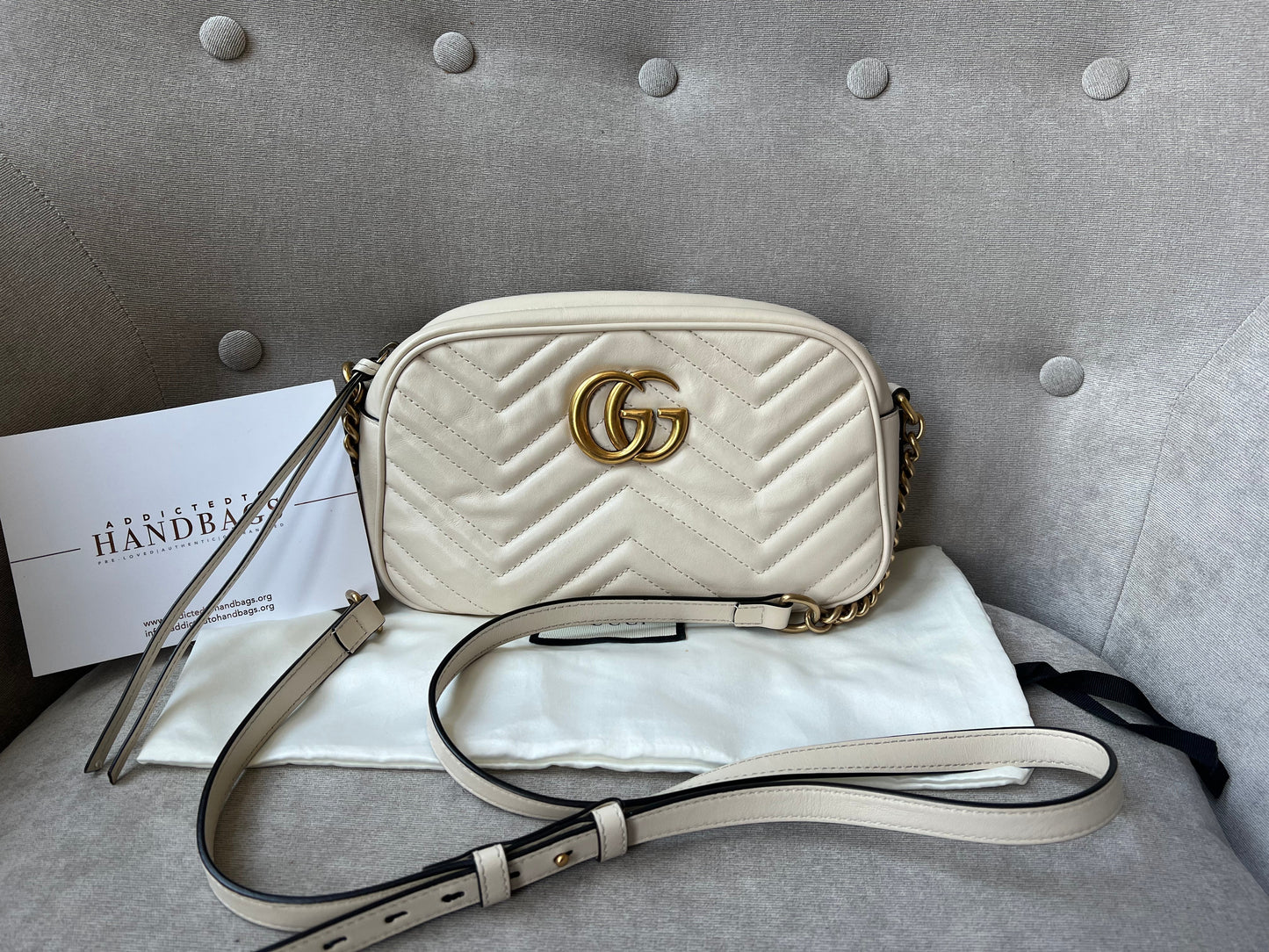 Luxury Gucci GG White Marmont Small Shoulder Bag