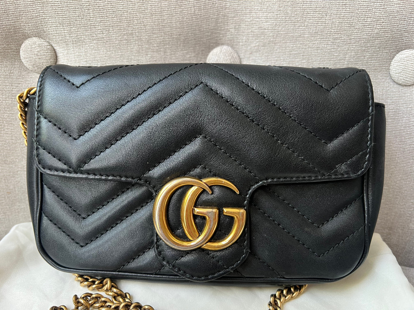 Luxury Gucci GG Black Marmont Super Mini Shoulder Bag