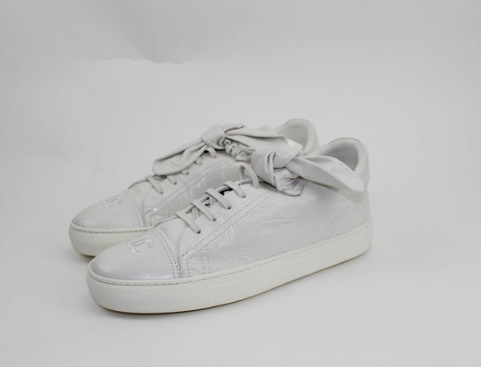 CHANEL LEATHER SNEAKERS