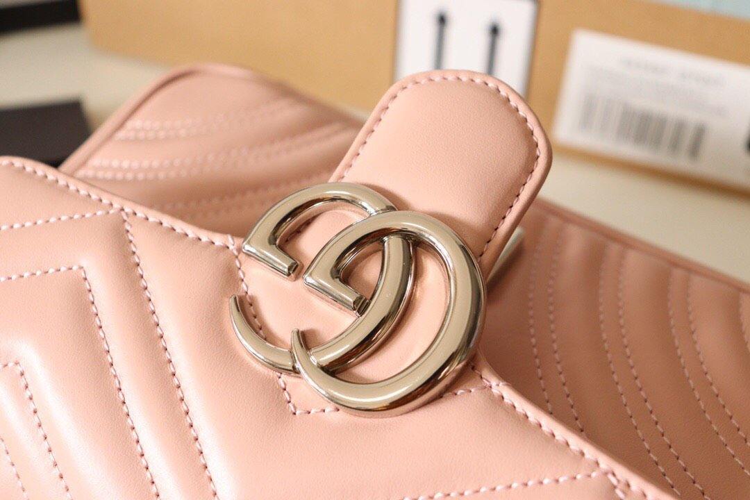 Luxury Gucci GG Marmont Shoulder Bag