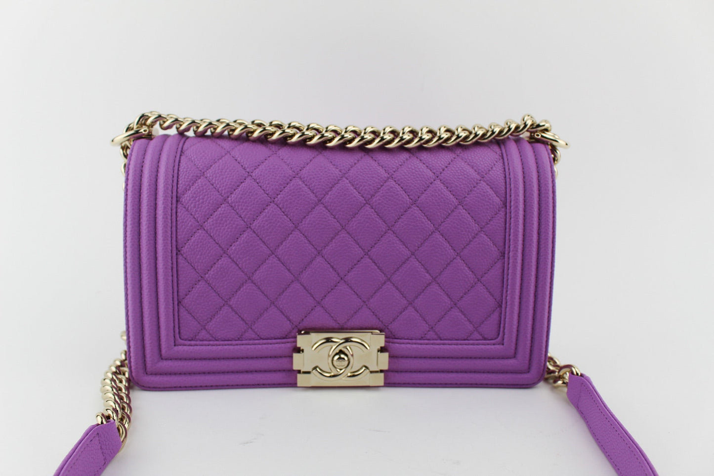 CHANEL CAVIAR MEDIUM BOY BAG