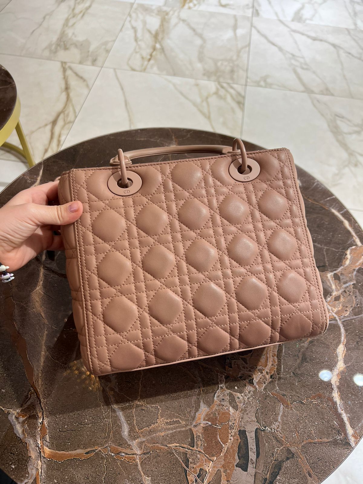 Lady Luxury DiorMedium Ultra Matte Pink