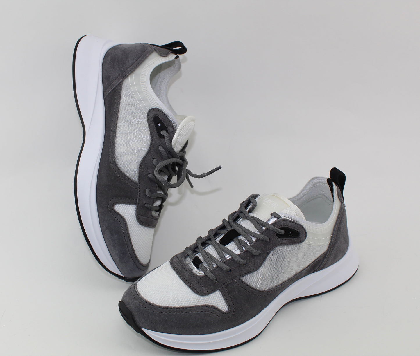 DIOR B25 OBLIQUE RUNNER SNEAKER