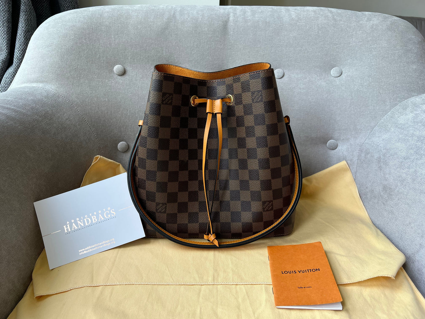 Louis Vuitton Neo Noe Damier Ebene and Safran (1,560)