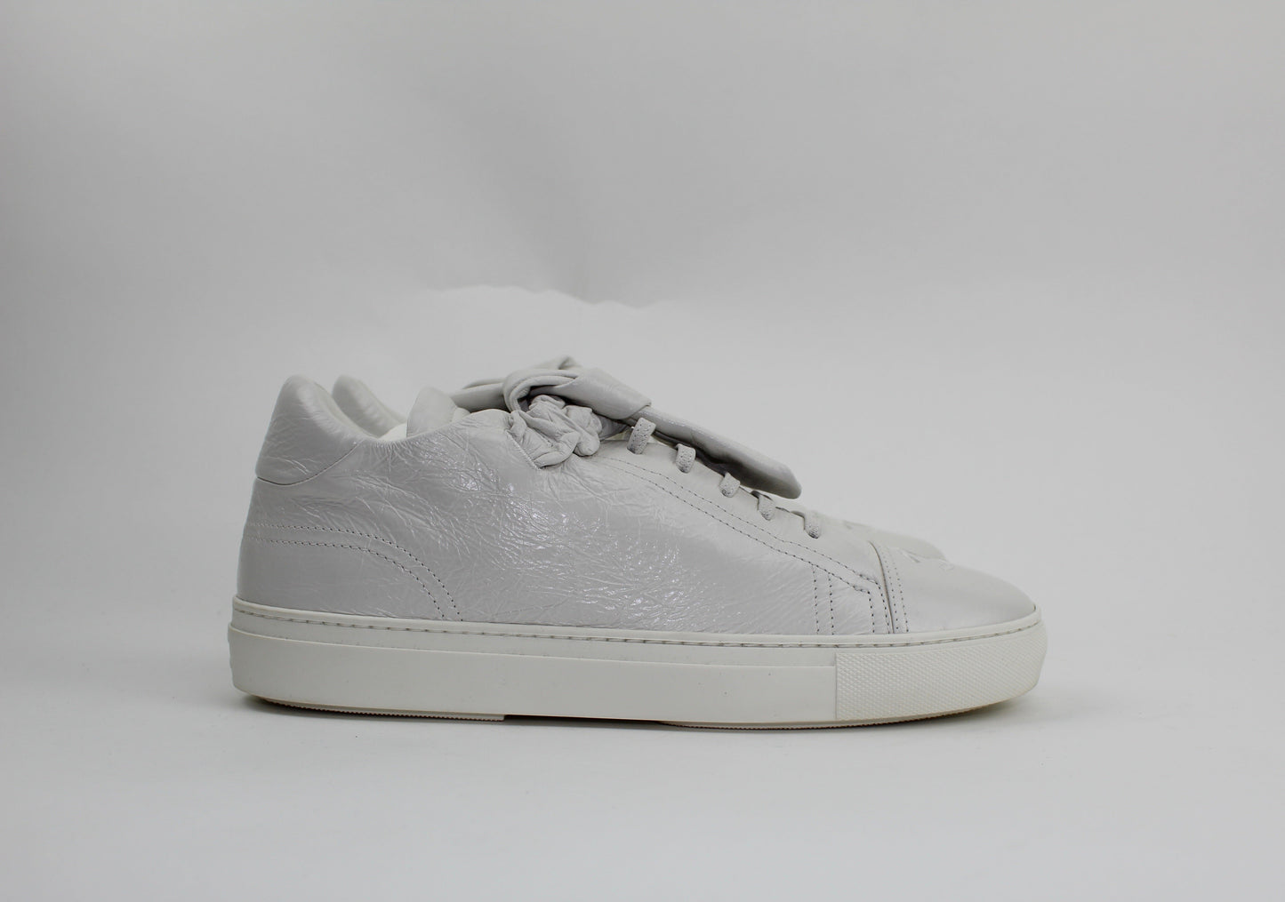 CHANEL LEATHER SNEAKERS
