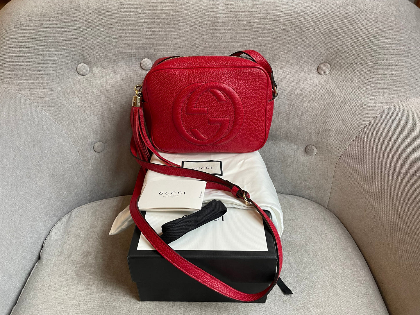 Luxury Gucci Red Soho Disco ( 1050)