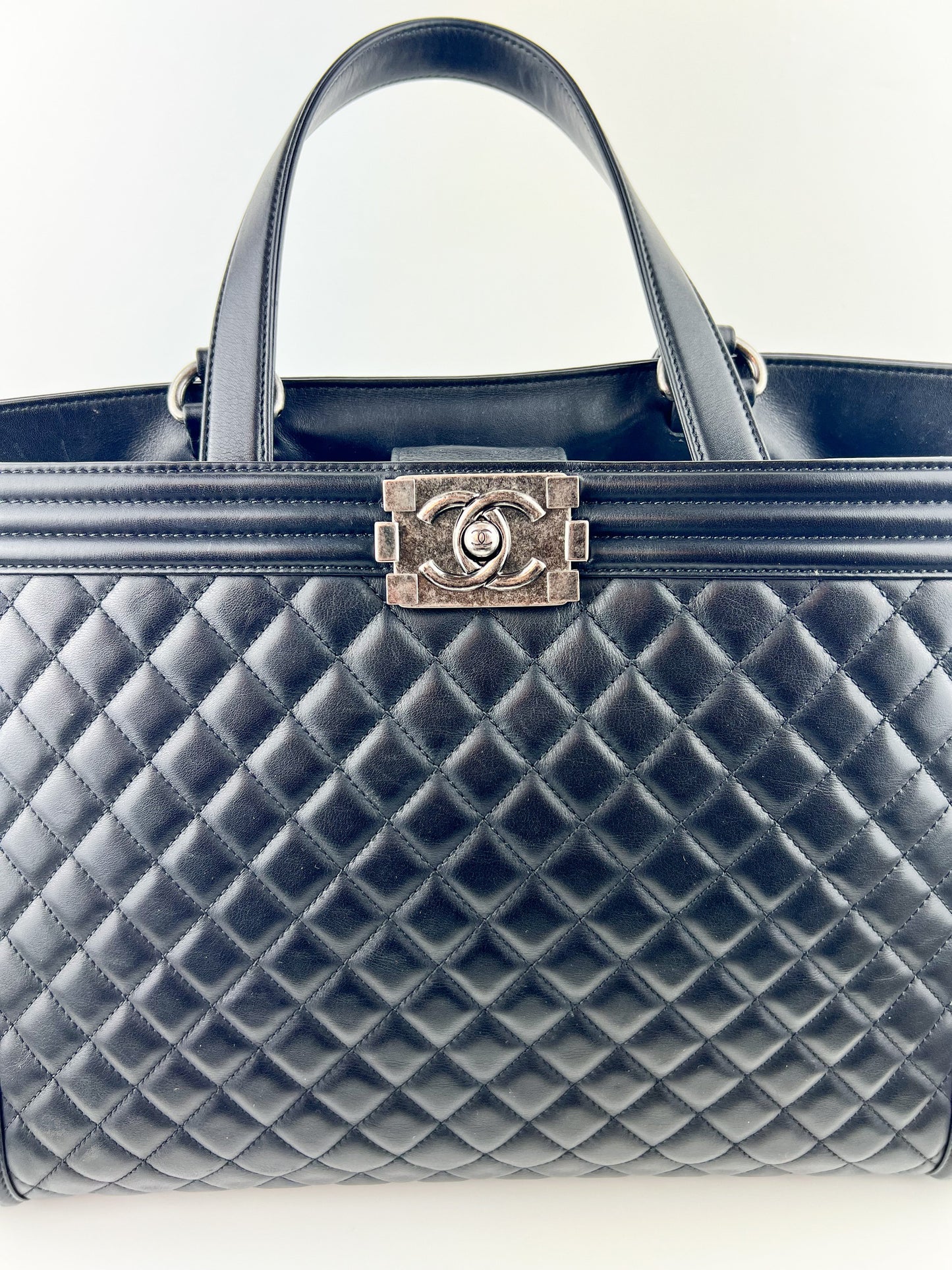 Chanel Large boy tote bag