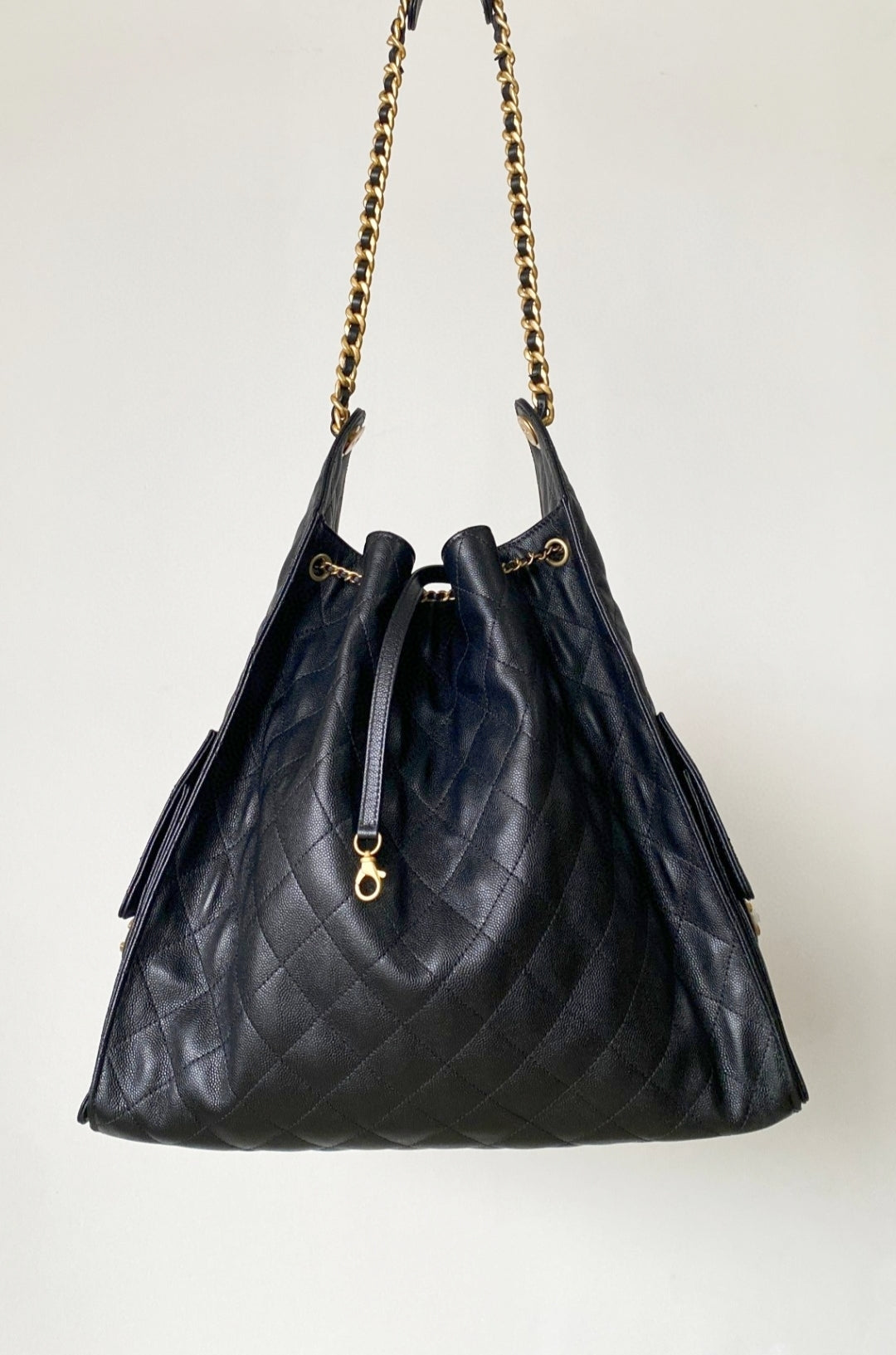 Luxury Chanel 25C Hobo Bag 42cm Black Grained Calfskin