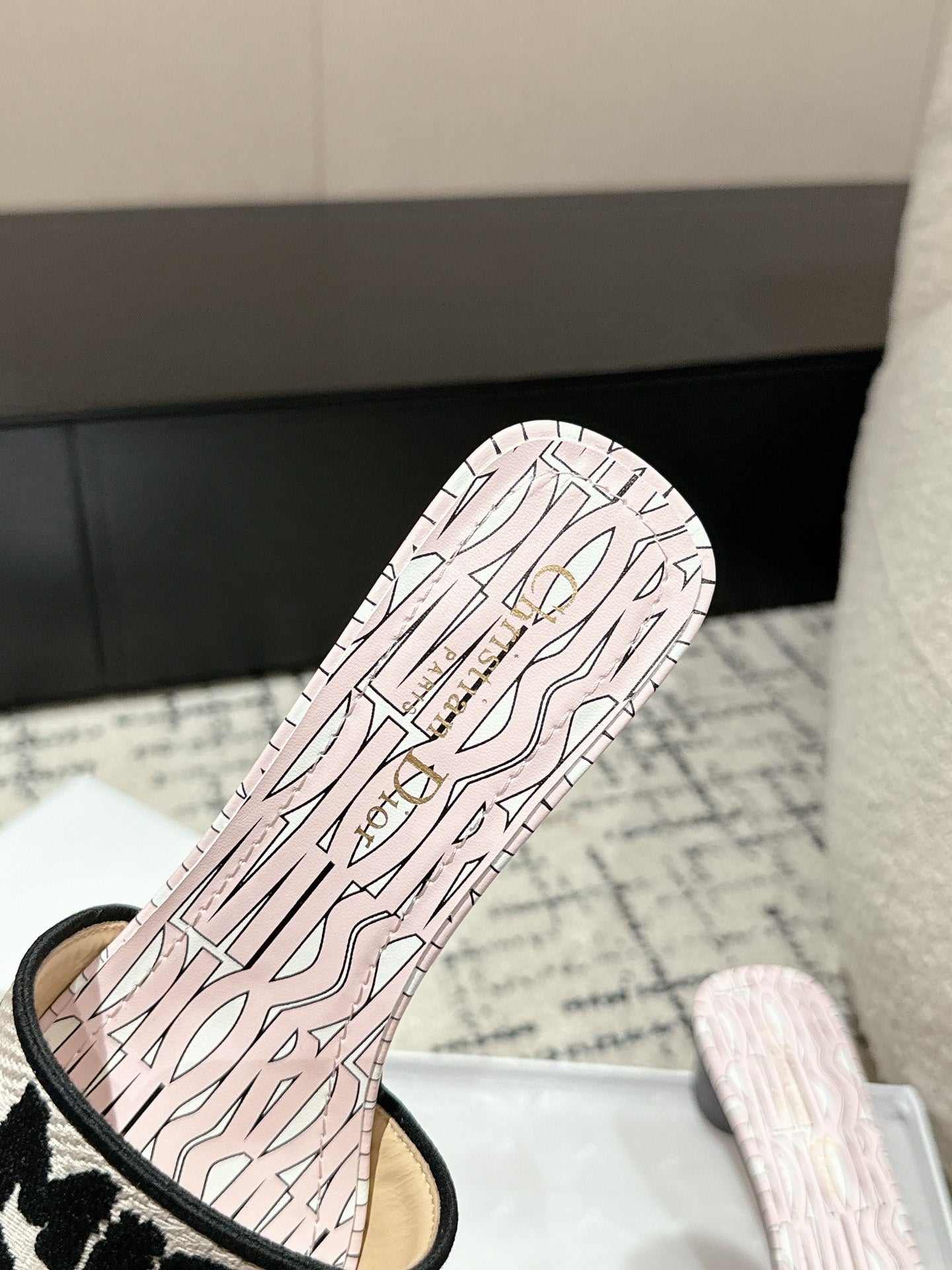 Luxury DiorDway Heeled Slide Light Pink Black Embroidered Cotton