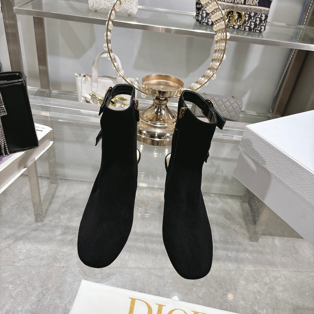 Luxury DiorD-Idole Heeled Ankle Boot In Black Suede 996438
