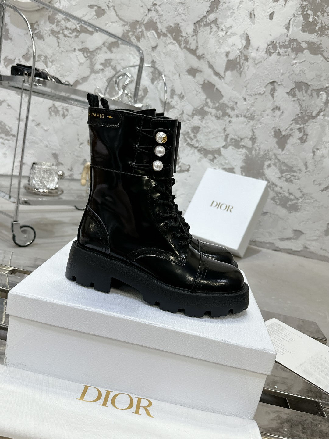 Luxury DiorD-Strike Ankle Boot In Black Glossy Cowhide  100587