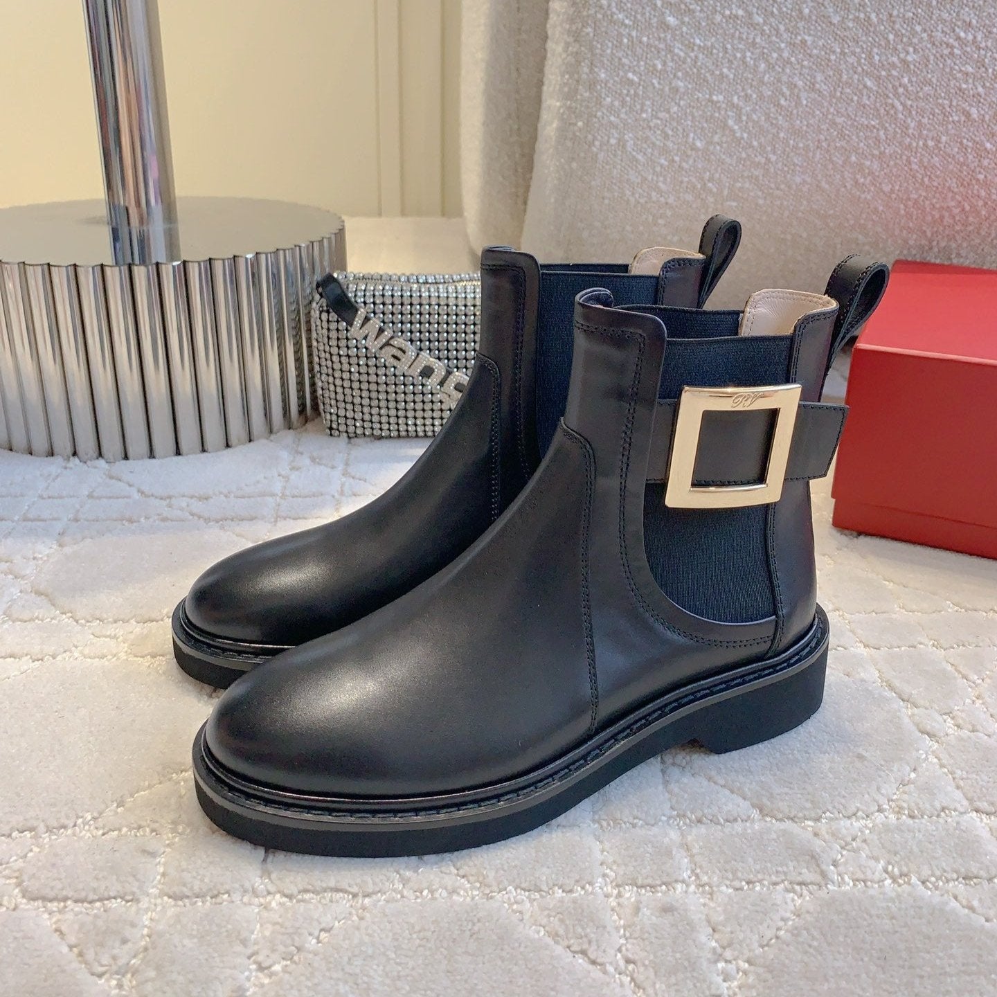Luxury DiorVivie Roger Chelsea Ankle Boots Plain Black Cowhide
