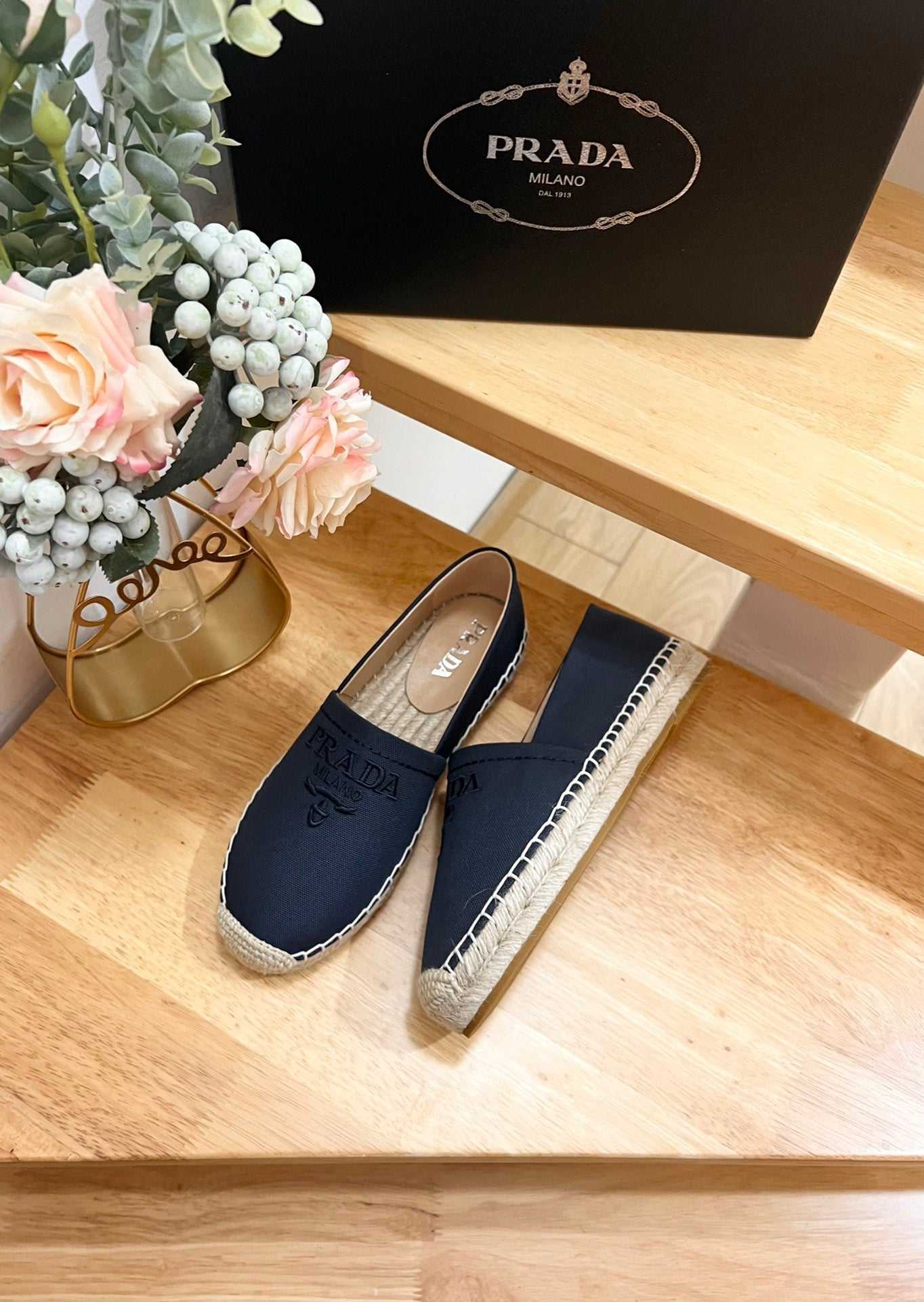 Luxury Pradaespadrilles denim canvas