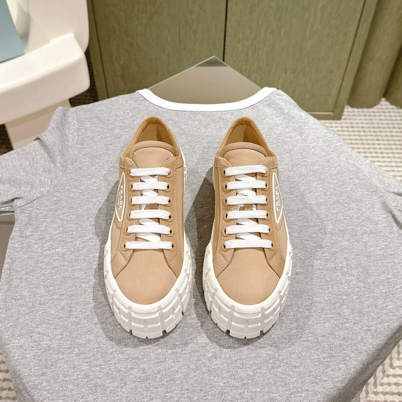 Luxury PradaDOUBLE WHEEL RE-NYLON GABARDINE SNEAKERS TUSCAN CALFSKIN