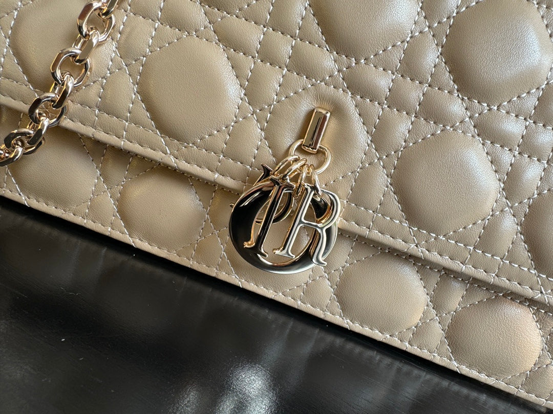 Luxury DiorMISS 24CM BEIGE LAMBSKIN