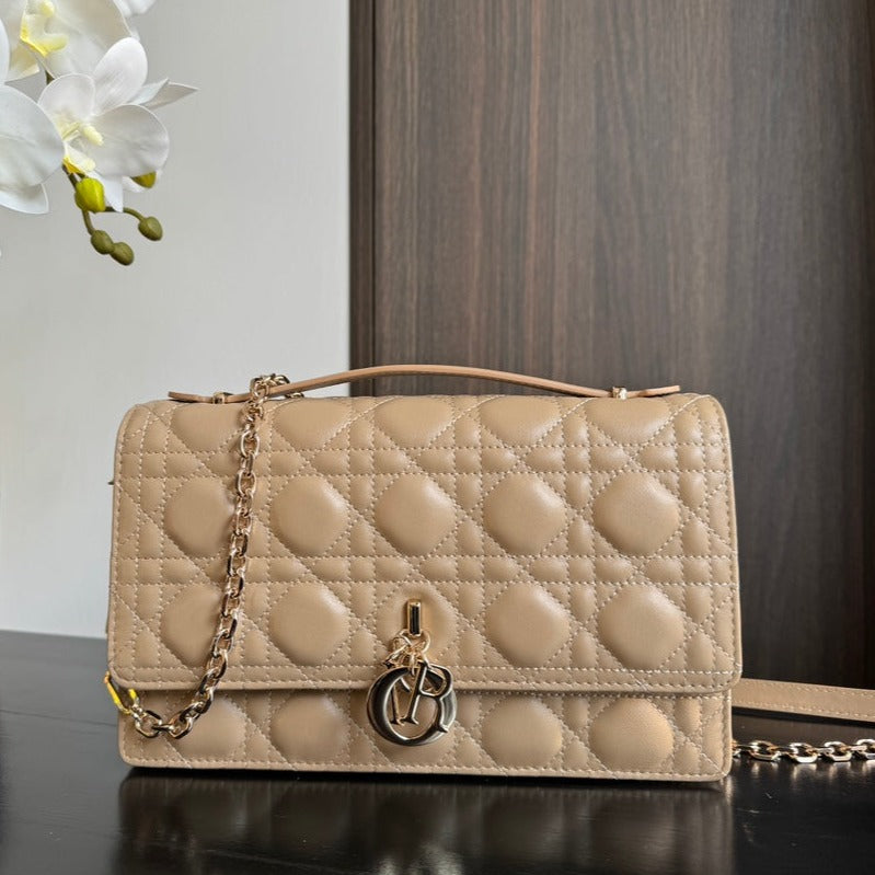 Luxury DiorMISS 24CM BEIGE LAMBSKIN