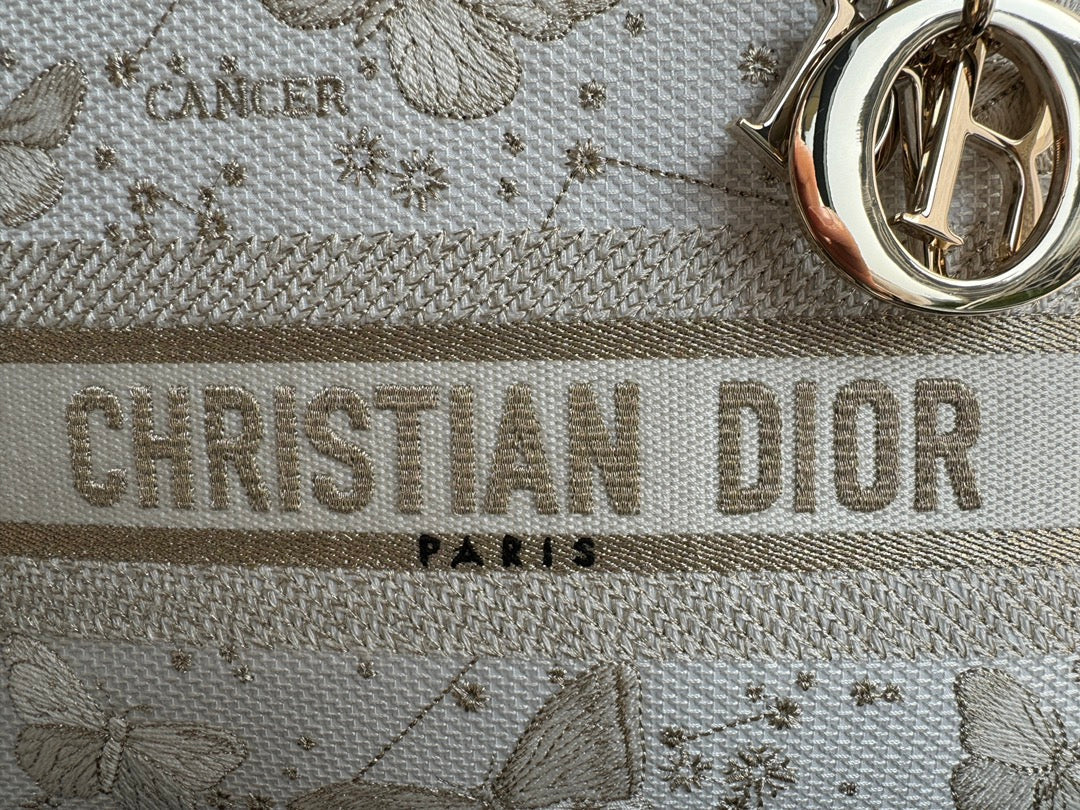 Luxury Diormedium lady 24 white beige embroidery canvas