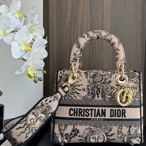 Luxury Diormedium lady 24 black beige embroidery
