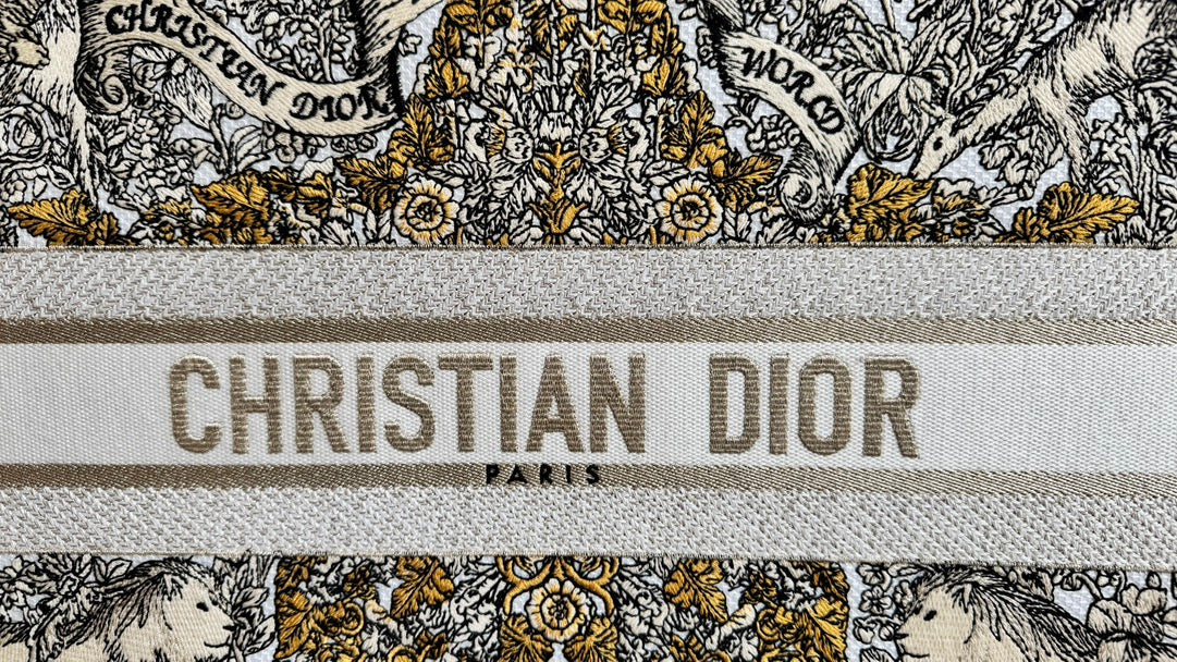 Luxury DiorBook Tote 41.5 Beige White Canvas Around The World