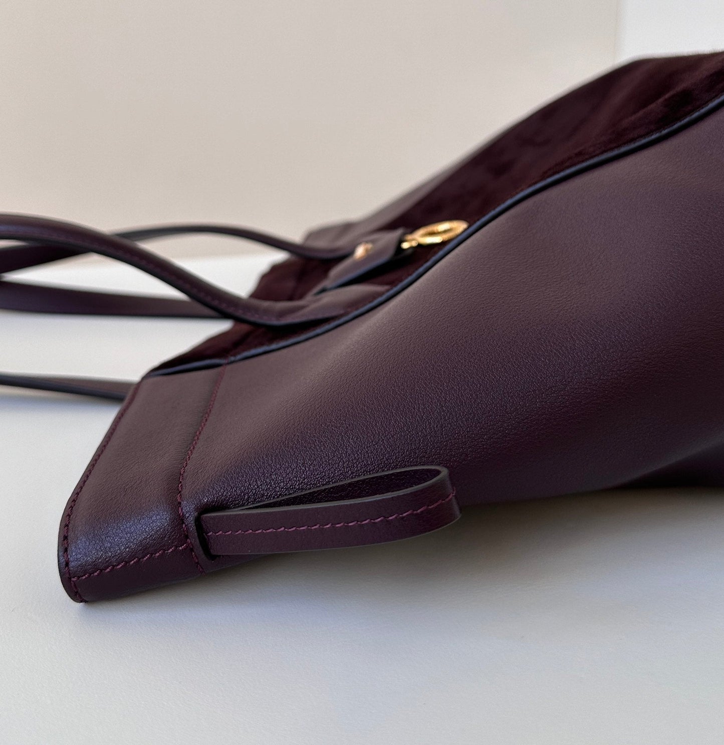Luxury FendiORIGAMI MEDIUM 27 IN WINE RED LAMBSKIN AND SUEDE